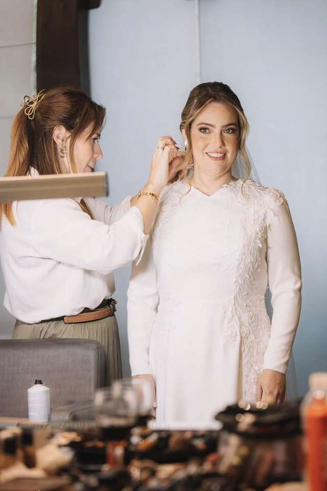 Maquiagem e penteado de noiva por Flávia Lima — casamento 5, foto 1 de 10