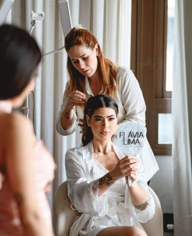 Maquiagem e penteado de noiva por Flávia Lima — casamento 1, foto 1 de 8