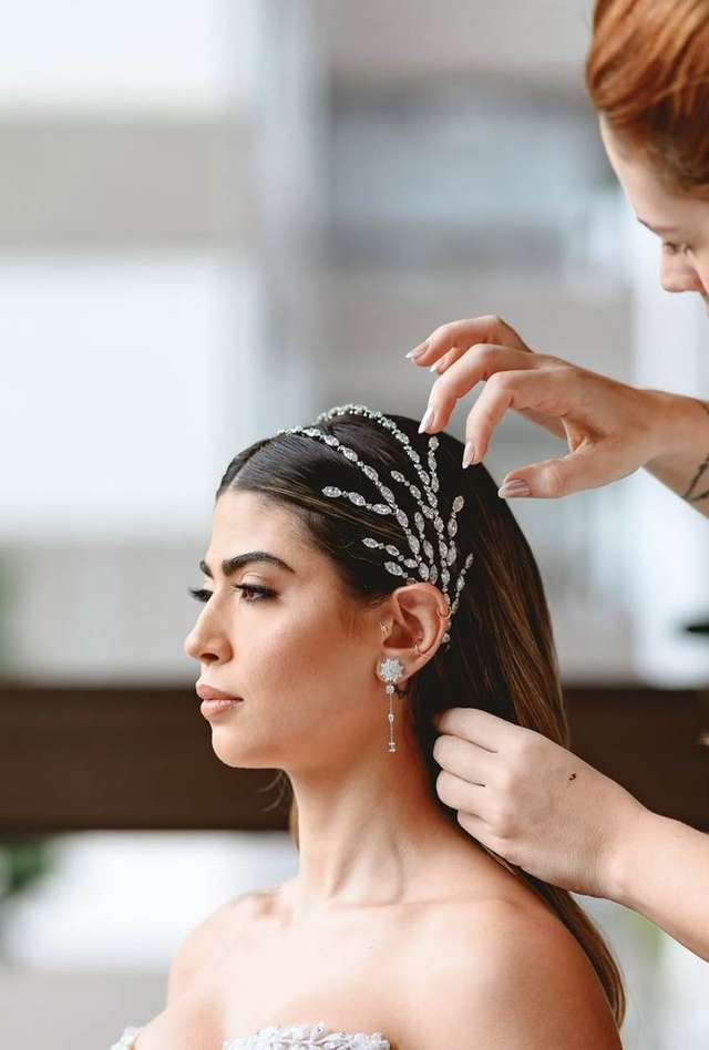 Maquiagem e penteado de noiva por Flávia Lima — casamento 1, foto 2 de 8