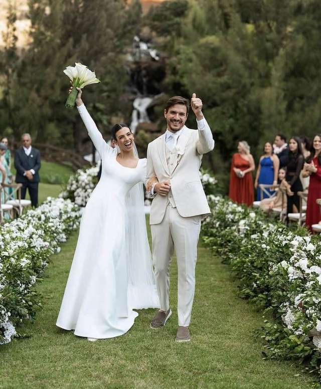 Maquiagem e penteado de noiva por Flávia Lima — casamento 4, foto 9 de 10