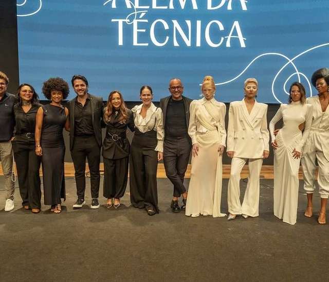 Maquiagem para evento por Flávia Lima — evento, foto 2 de 9